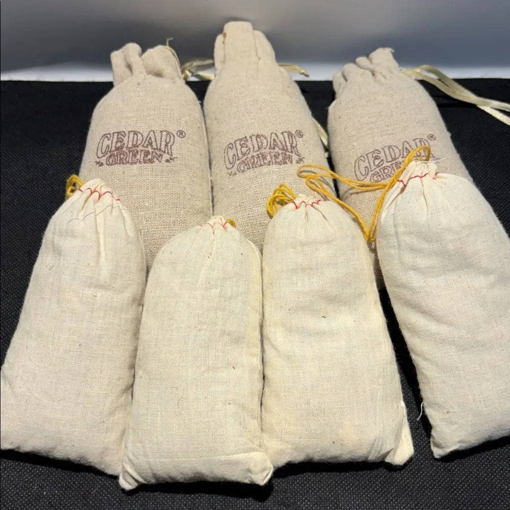 Natural Closet Sachets - Cream